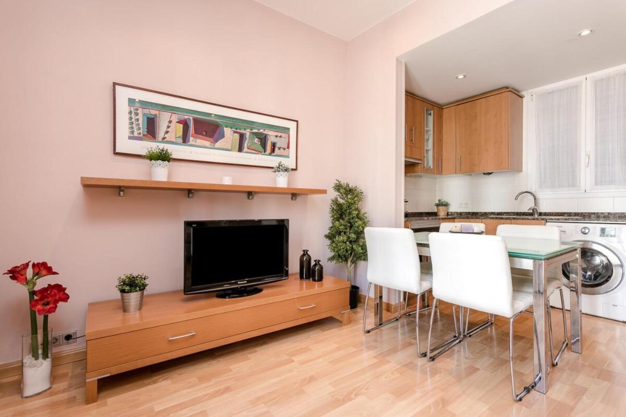 Fantastic 2 Bedroom 5 Minutes By Car From Plaza Catalunya Barcelona Exterior foto